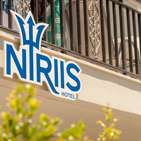 Niriis Hotel Kato Daratso Bagian luar foto